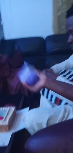 Nike Sneakers Unboxing and Review Process