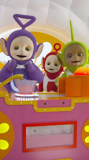 Netflix Family on Instagram: "You’ve asked so we’ve answered, Tinky Winky is here to show you how to make the iconic tubby custard in time for Thanksgiving."