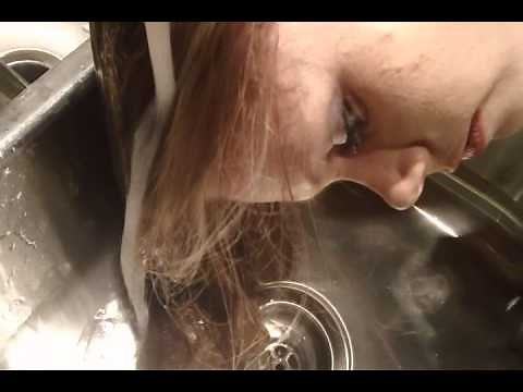Jessica Kitchen Sink Hair Wash