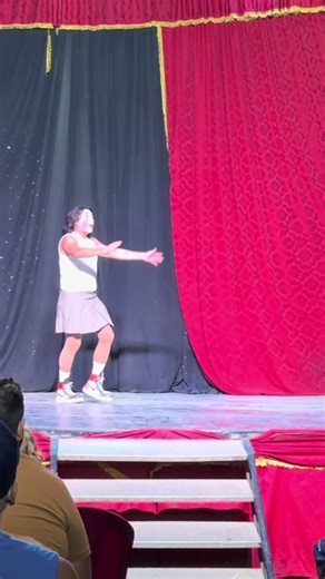 Rogerio Circo: Disputa De Dança Inesperada