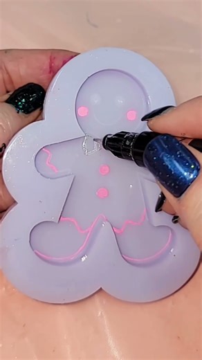 Drawing my gingerbread ma before resin