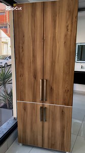 ⚜️Nos armoires en PVC sont une solution idéale pour le rangement, alliant qualité, résistance et durabilité. Conçues à partir de matériaux robustes, elles résistent 💦avec un design moderne✨. Caractéristiques :✅Haute résistance : supporte l'humidité, ne rouille pas et ne se déforme pas.✅Entretien facile : un simple coup d'éponge suffit pour les nettoyer.✅ Léger et robuste : facile à déplacer tout en étant solide.✅Design moderne : disponibles en plusieurs couleurs et styles pour s'adapter à tous 