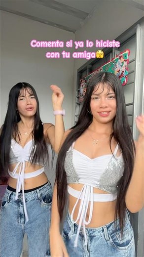 I'm reading comments 🫣🤭 #humor #viral #foryou