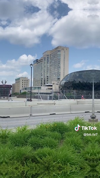 B6 tv on TikTok