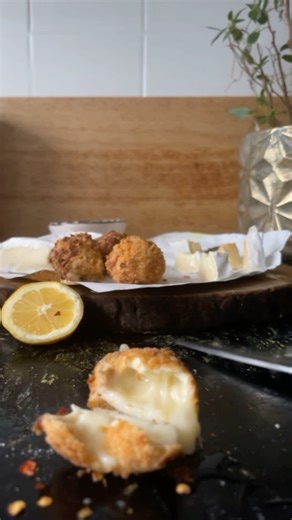 Reemsrecipe | Super simple Brie bites (Ingredients list at the end) #brie #cheeselover #recipe #reemsrecipe #food #foodie #ramadan #simplerecipes | Instagram