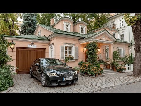 BRATISLAVA OLD TOWN — CASTLE, RIVER & SQUARES | COMPLETE WALKING TOUR 4K