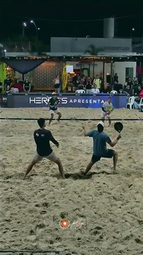 FOGO NO PARQUINHO! 🔥🎡Hugo Russo e Daniel Schmitt salvam o set point!