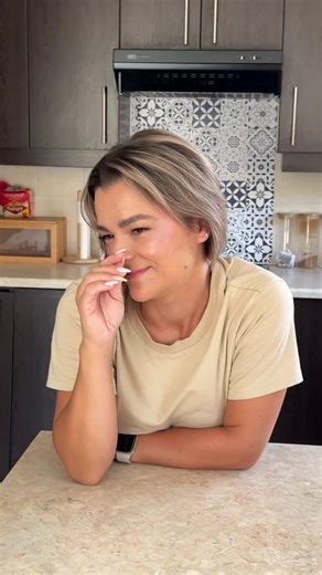 POV: Divorced moms when her ex-husband gives a compliment 😅 @garniersouthafrica #garnierhairblueprint #garnierUltimateBlends #garnierpartner #garnierhair #garnierza