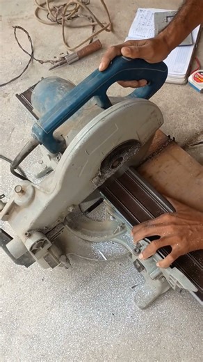 aluminium slading windows cutting and installation #goldercreation