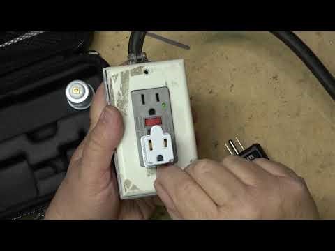 KAiWEETS KT301 Digital Circuit Breaker Finder