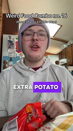 Reese‘s pieces and potato chips?? #strznebula #foodrecommendation #foodcombo