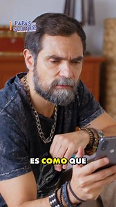 El Chacal pone el ojo en Scarlett para hacer pagar a Facundo de todo lo que le debe. Más peligro para la familia. Papás x Siempre, de lunes a viernes 8:30 p.m. por #LasEstrellas. | Rosy Ocampo Producción