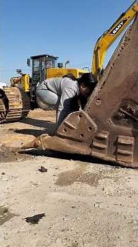 Excavator Bucket Teeth Replacement!