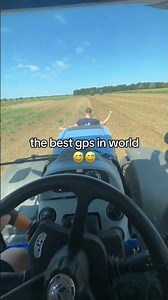 THE MOST ACCURATE GPS IN THE WORLD! 🤣🌾 #farming #farmlife #agriculture #rurallife #tractor #viral...