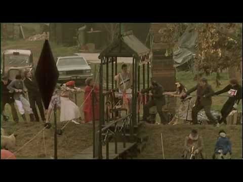 Drowning by Numbers - Trailer