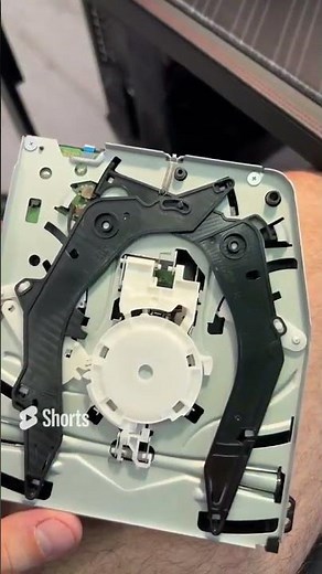 PS4 CD steckt im Laufwerk was tun