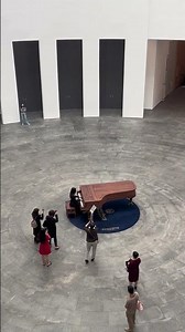 当我在艺术馆遇到一架钢琴，弹了一首《Merry Christmas Mr.Lawrence》#钢琴 #piano #pianomusic