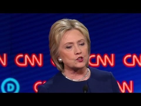 Hillary Clinton addresses 'super predators' com...