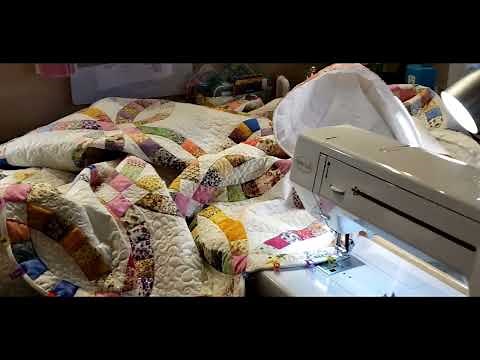 Bias Binding on Double Wedding Ring Quilt ‪@simplyquiltingwithnancysanders‬