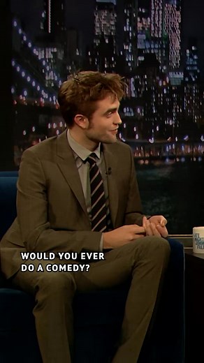 Robert Pattinson in a comedy？ Robert Pattinson in space？ 😏 #FallonFlashback #RobertPattinson #Mickey17 #JimmyFallon Original Air Date： 11⧸8⧸2012 (Late Night with Jimmy Fallon) | Petino