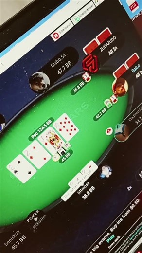 Who won the biggest bad beat jackpot of all times in the world? Online poker vs Live poker.