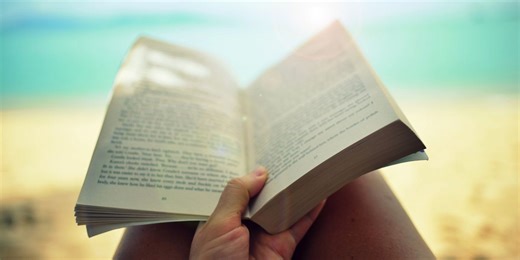 Estos son los 7 libros más vendidos de Amazon ahora mismo para leer en tus vacaciones de verano