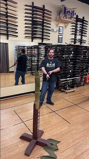 Cutting with the Dragon King Pine Crane #katana