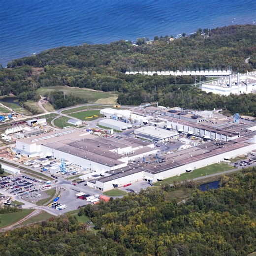 フォードの主要サプライヤー工場火災、影響は数カ月続く見通し