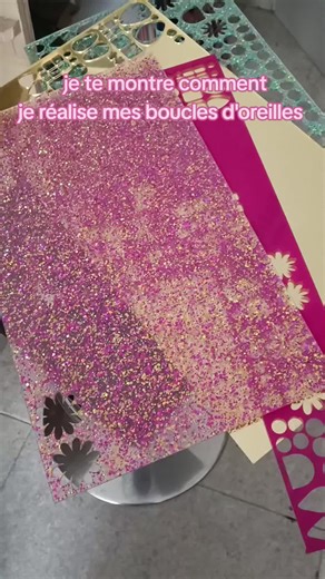 tu aimes les boucles d'oreilles pétillantes et colorées? abonne toi pour plus de contenu #bouclesdoreilles #acrylicearrings #bouclesdoreillesacrylique #paillettes #propriano #corse