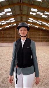 Le nouveau gilet Airflex par hit-air est maintenant disponible ! 😍 👉🏼 Ergonomique, discret et protecteur : il vient compléter la gamme actuelle d’Hit-Air. A retrouver chez l’ensemble des revendeurs d’Hit-Air et sur leur site. #hitair #giletairbag #airbagequitation #protectionacheval | Grand Prix