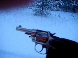 shooting the Antique Forehand & Wadsworth .32 rimfire with real old ammo. 32rf