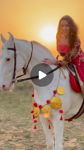 Dream GIRL with Vrindavan Soul❤️Professional Dancer on Instagram: "☀️THE POWER OF MARWARI ☀️ It’s just a dream came true 💜😍 Im like a little princess with strong spirit 💛 I dreamed of riding a white, big, strong, beautiful horse in Jaipur! In my beautiful dress💕 To make it look like a picture from a fairy tale, with a wonderful ending, where everything is always good💛 This horse was calm like the ocean and powerful in the same time. Marwari- one of the most powerful and strongest horses in 