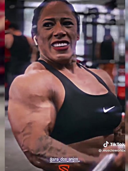 Colombian Women Bodybuilders Showcase Strength