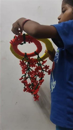 summer special crafts with pipe cleaner