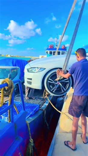 Ending😪#catchmeifyoucan #jaguarXE20t #thatoll #carsinvilufusi#notourlevelbro😴