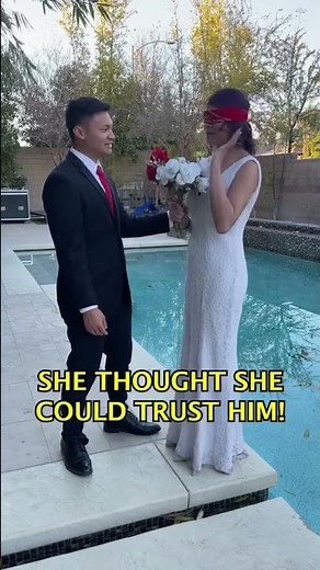 Bride gets pranked when groom does a trust fall😲🫨🤕👰🏻