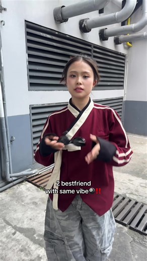 hanbok jacket pointed 👀 #hanbok #ootd #bestie