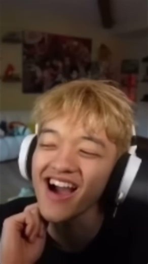 Ronnie-san Always Dead? Streamer Reacts to Hilarious Gaming Clip! #shorts