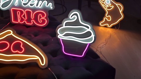 Amazon.com : Astronaut Neon Wall Light – LED Space-Themed Decor for Kids & Gamers, USB Powered, Energy-Efficient, Perfect for Bedrooms & Game Rooms : Tools & Home Improvement