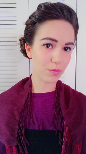 Queen Iduna Cosplay Inspiration from Frozen 2