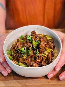 5.1K views · 27 reactions | No hot pot? No problem! #CertifiedAngusBeef thin-sliced beef rolls cook beautifully in just minutes. Here’s Chef Ashley’s pro tips for cooking them: 1. Use neutral oil (like avocado oil) and high heat for the best sear. 2. Avoid low heat or steaming—These rolls love high heat, so don’t cover them! 3. Frozen or thawed? Both work! Cook straight from frozen if needed. Ready to try? Cook them tonight! | Certified Angus Beef ® brand | Facebook