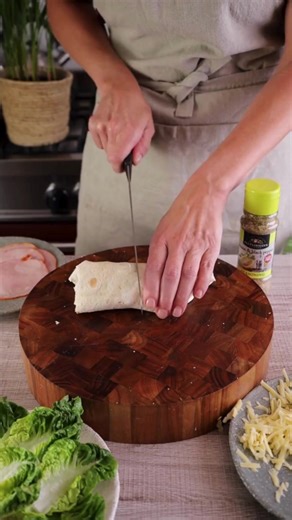 How to Properly Fold a Wrap: A Step-by-Step Guide