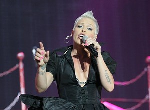 Pink Was 'Embarrassed' After She Got 'Really Hurt' During a 2010 Concert