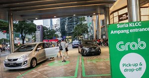 Loke: E-hailing drivers can now take PSV course online [NSTTV] | New Straits Times