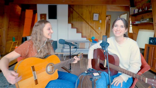 Duo take on Heart of Gold by Neil Young! | Toni Lindgren