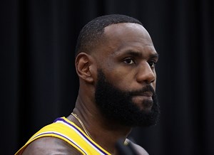 “Bron does play chess”: Austin Reaves unsure if LeBron James tried creating a distraction with retirement talks