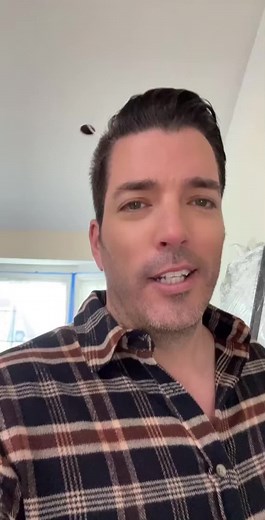 TikTok · Jonathan Scott
