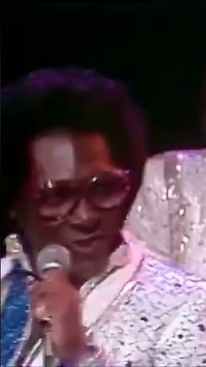 The Commodores brought the house down with a performance of “Brick House” on The Midnight Special!