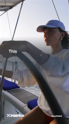 Self-polishing, multi-season protection that reduces buildup now to minimize sanding later. | Interlux Yacht Paint