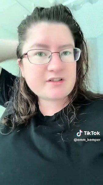 36 weeks and 2 days pregnant 🤰🏻 still in the hospital until baby is born but not long to go now. C-section booked for Tuesday morning I’m so anxious but hopefully everything goes well this time #heavilypregnant #36weekspregnant #pregnancyjourney #babybump #bumpdate #secondbaby #pregnancy #hospital #baby #newbaby